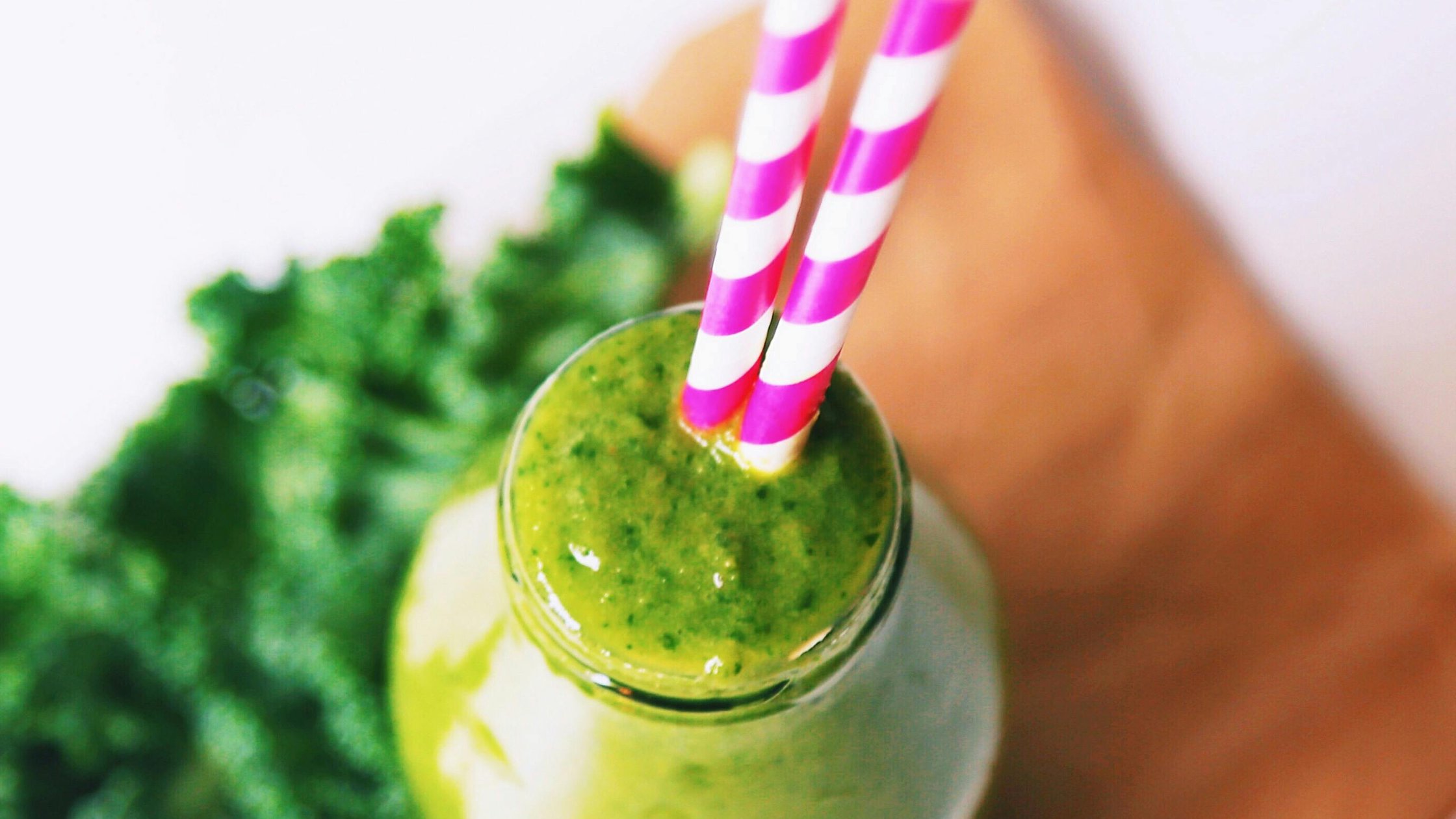 Green Smoothie Packs a Powerful Punch!